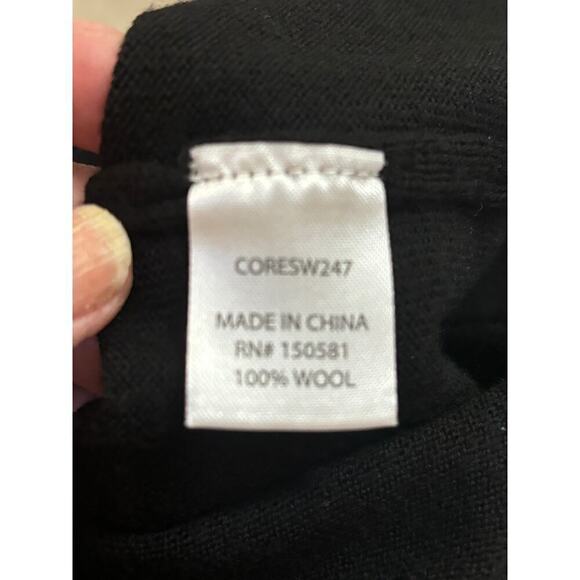 Flag & Anthem black wool sweater, medium, minimalist, timeless, layering - Picture 5 of 5